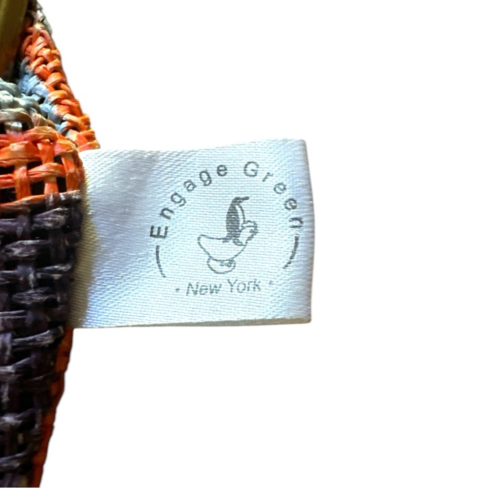 Engage Green NY Recycled Woven Paper Kisslock Framed Wristlet Bag Retired Color - Picture 5 of 7